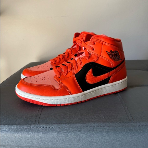 Nike Jordan 1 Mid “Rush Orange Crimson Bliss” - Picture 1 of 5